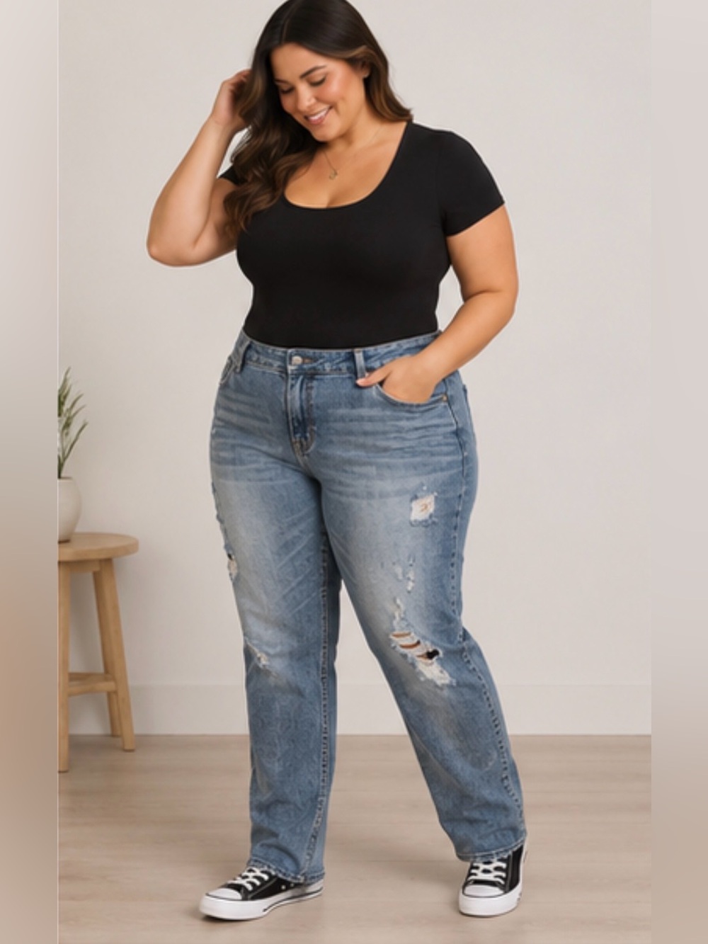 Torrid Distressed Boyfriend Jeans Women’s Plus Size 20 Relaxed Fit Light Wash